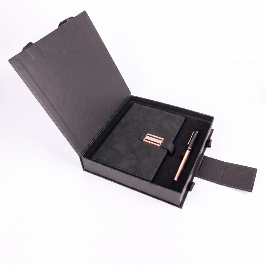 911401 KONAK SİYAH HEDİYELİK SET